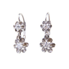 Gouden oorbellen met diamant 
